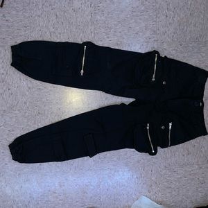 8 pocket cargo pants